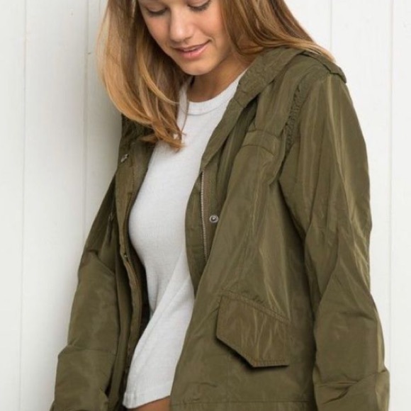 Brandy Melville Army Green Jacket - Picture 1 of 5